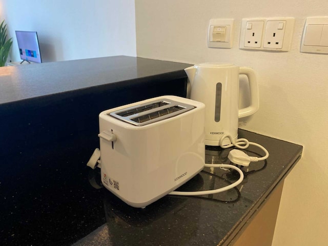 OYO HOME 1471 Luxurious Studio Apartment 