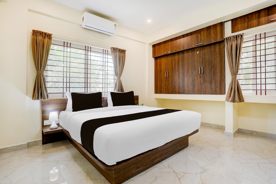 Super Hotel O PANVITH SUITES near Bangalore International Airport, Airport Road Bangalore, Bangalore