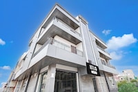 Hotel O Shree Ji Puram Near Prem Mandir