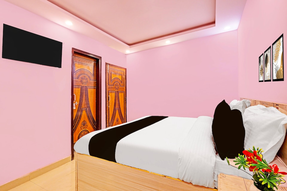 Hotel O Sky House Residency, Kalkaji Delhi, Delhi