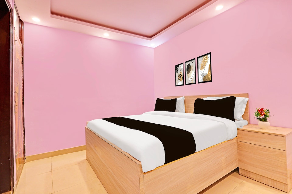 Hotel O Sky House Residency, Kalkaji Delhi, Delhi