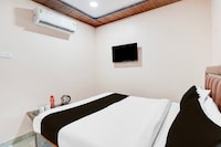 Super Hotel O Tedhi Bazaar Near Ram Janambhumi