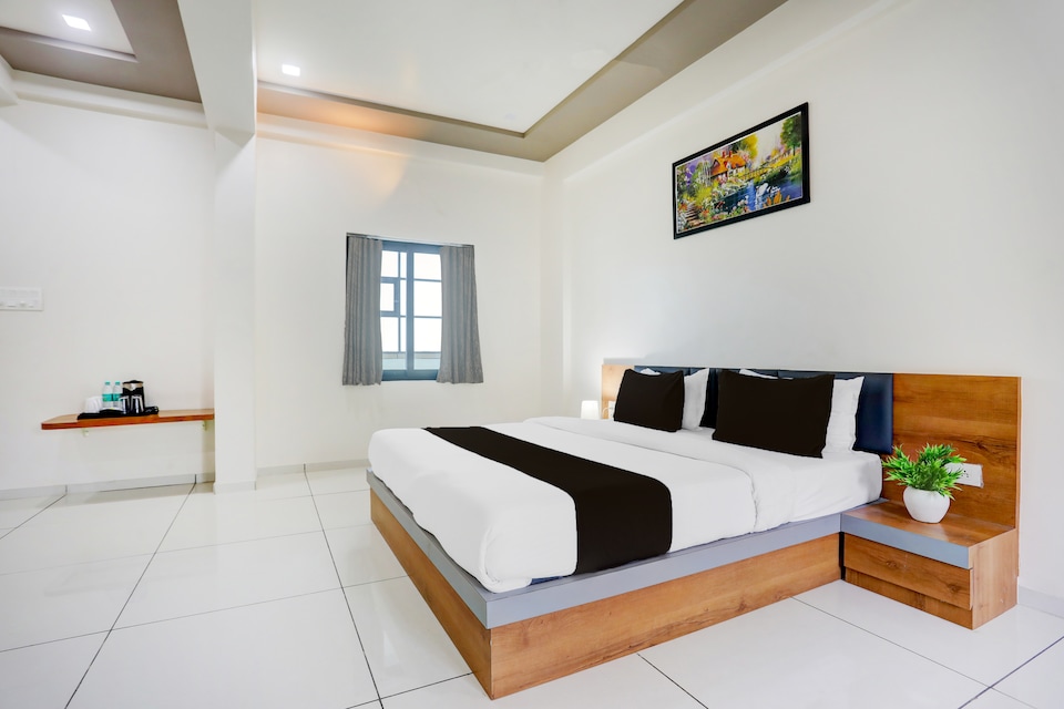 Super Townhouse Veraval Somnath Mandir Formerly Hotel The Grand Somnath, Somnath, Somnath