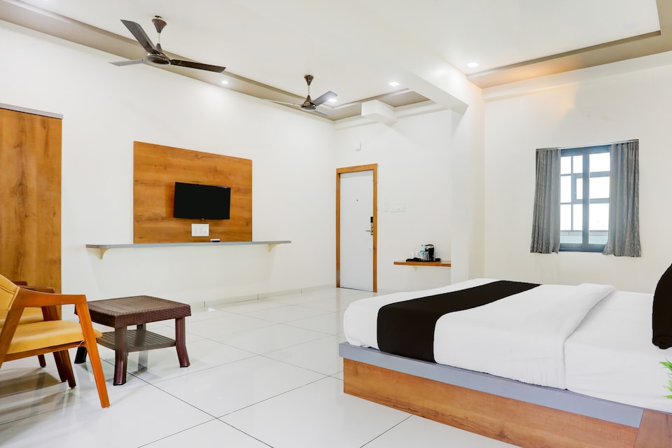 Super Townhouse Veraval Somnath Mandir Formerly Hotel The Grand Somnath, Somnath, Somnath
