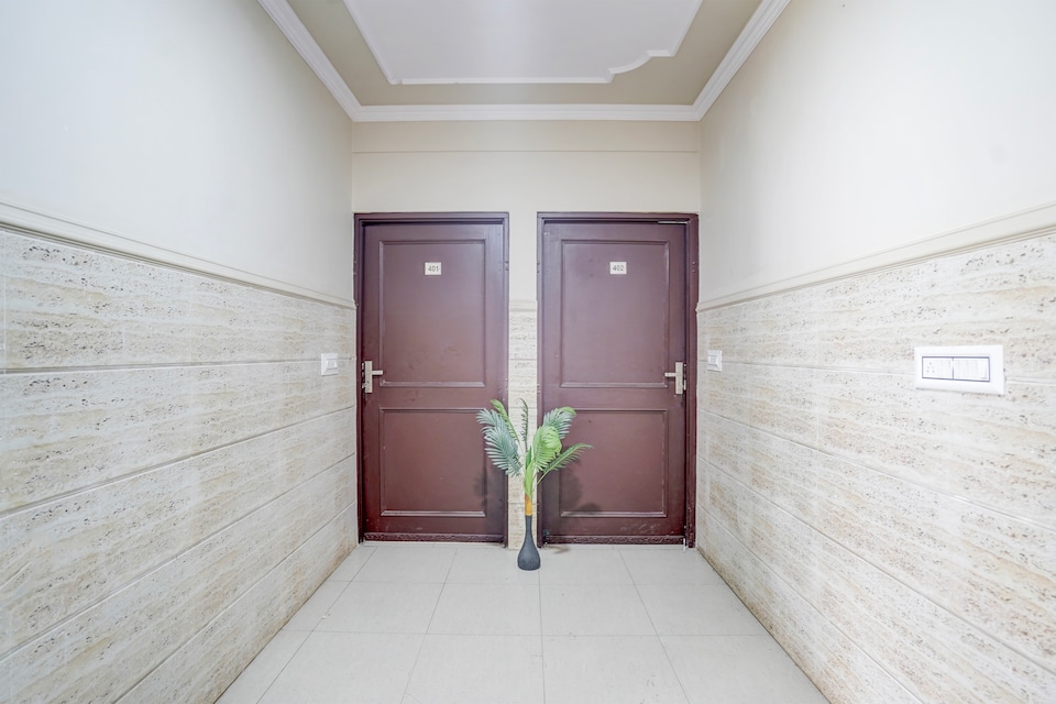 Heera O Palace, Sindhi Camp, Jaipur