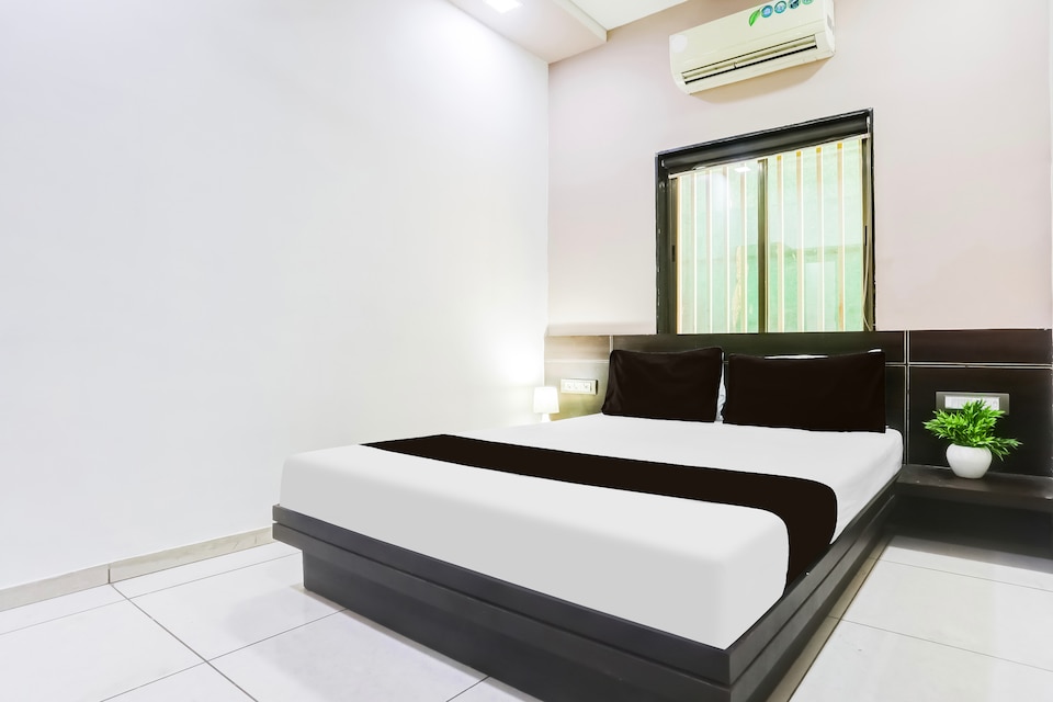 Hotel O Veraval Junction formerly Hotel Shreenath Ji, Somnath, Somnath