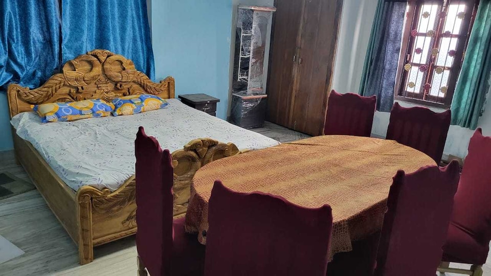 Hotel O Atithi grih, Kankarbagh Patna, Patna