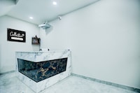 Super Collection O by OYO Nayagaon Vikas Nagar