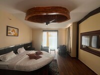 Townhouse Dharawada Taluku Formerly Shri Balaji Hotel