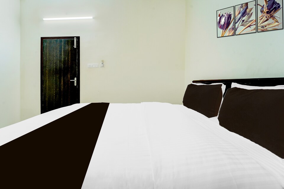 Hotel O SRI MADHAVA RESIDENCY, Rajapalayam City Center, Virudhunagar