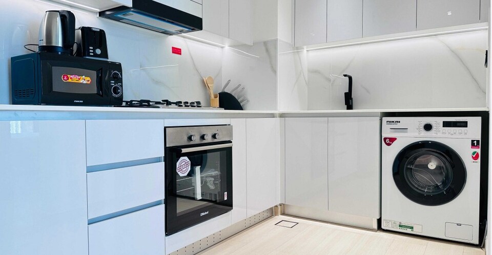 OYO HOME 1476 1 Br With The Amazing View And Gym On The Top, Madinat Zayed Abu Dhabi, Abu Dhabi