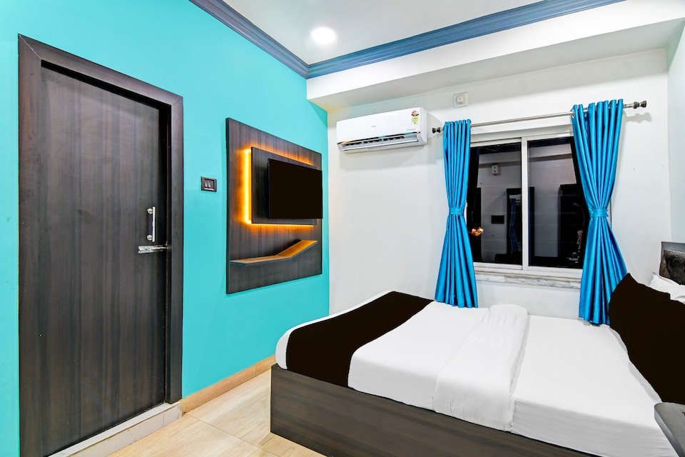 Super Collection O Kolkata Near Dumdum Airport, VIP Road Kolkata, Kolkata