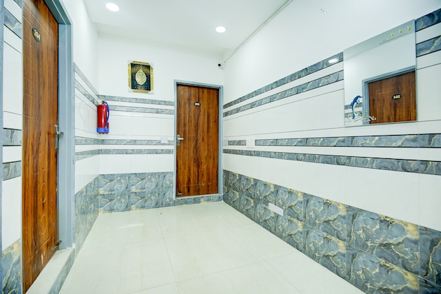 OYO 833477 Stay inn Classic Hotel