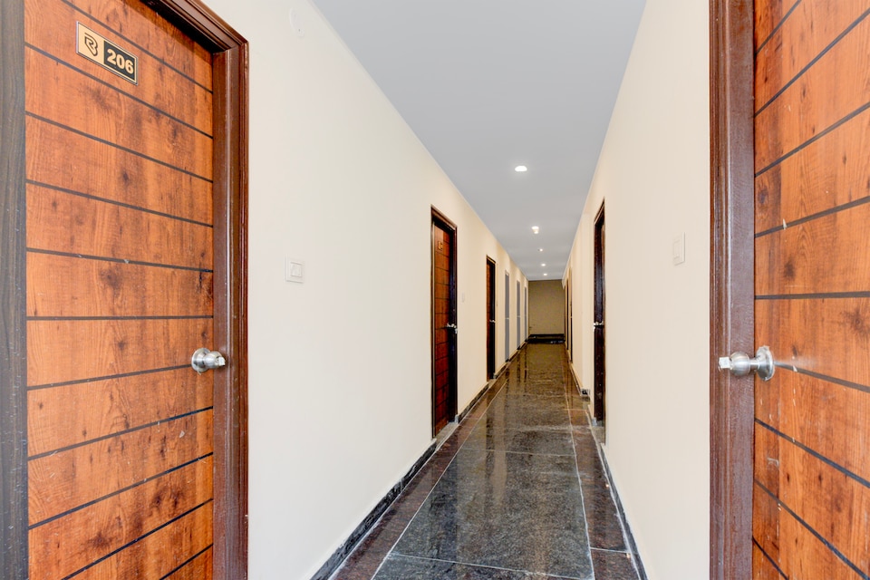 Hotel O RB STAY, Mehdipatnam - Attapur, Hyderabad