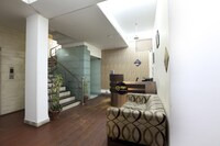 OYO Hotel Live Inn Near Appu Ghar
