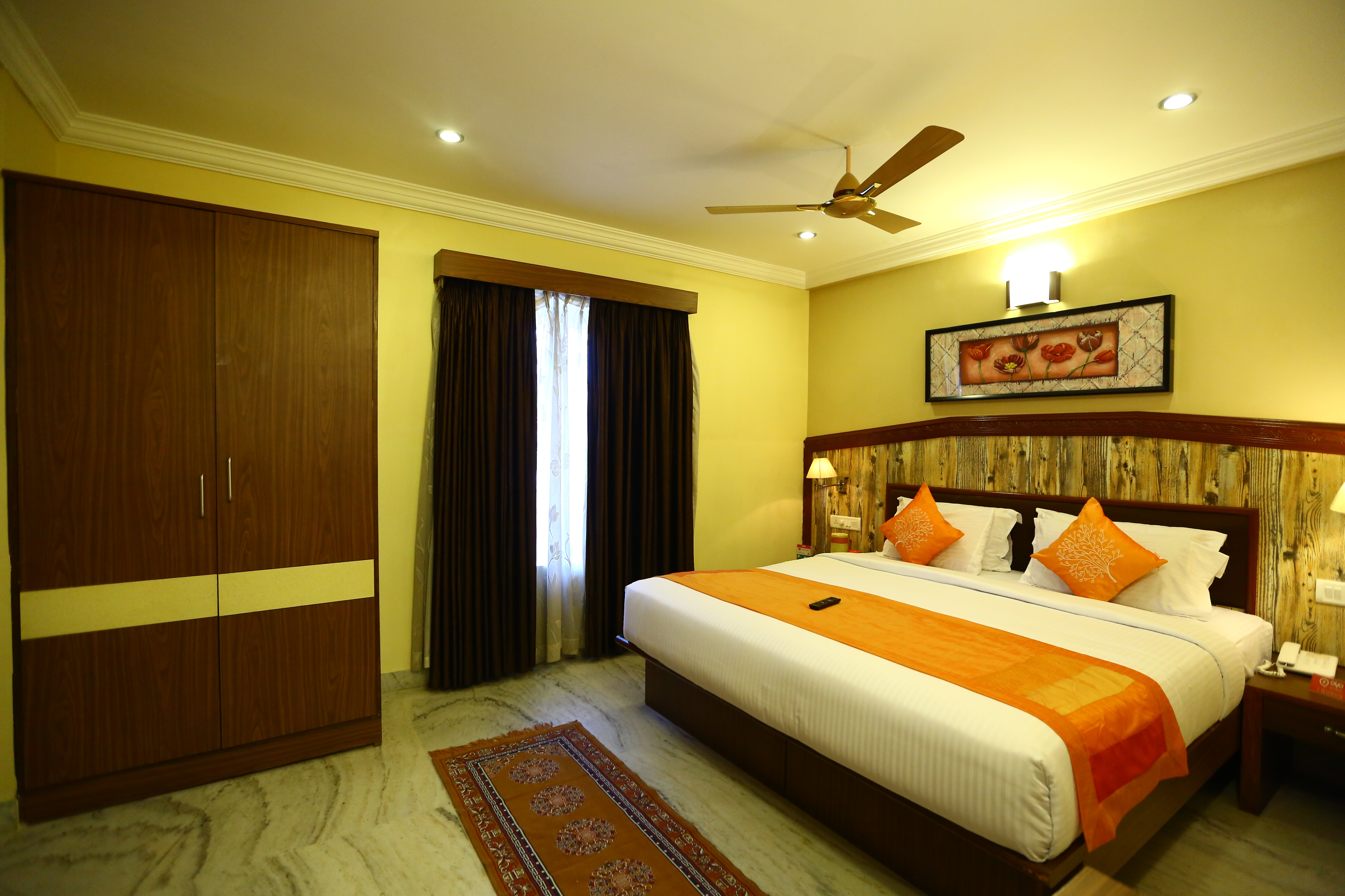 OYO Egmore Railway Station Near Albert Theatres, OYO Rooms Chennai