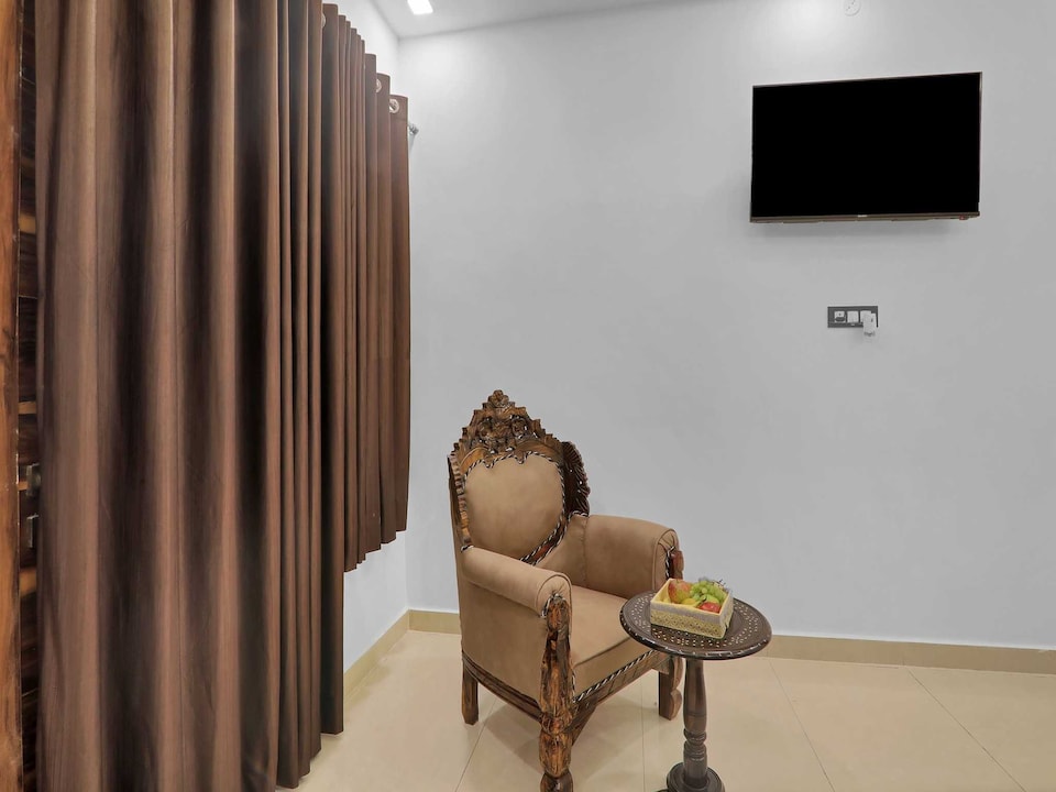Palette Oraya Greens by CheckIn Kathauta Lake Lucknow, Gomti Nagar Lucknow, Lucknow