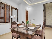 OYO 833576 SHUBHANGI INN