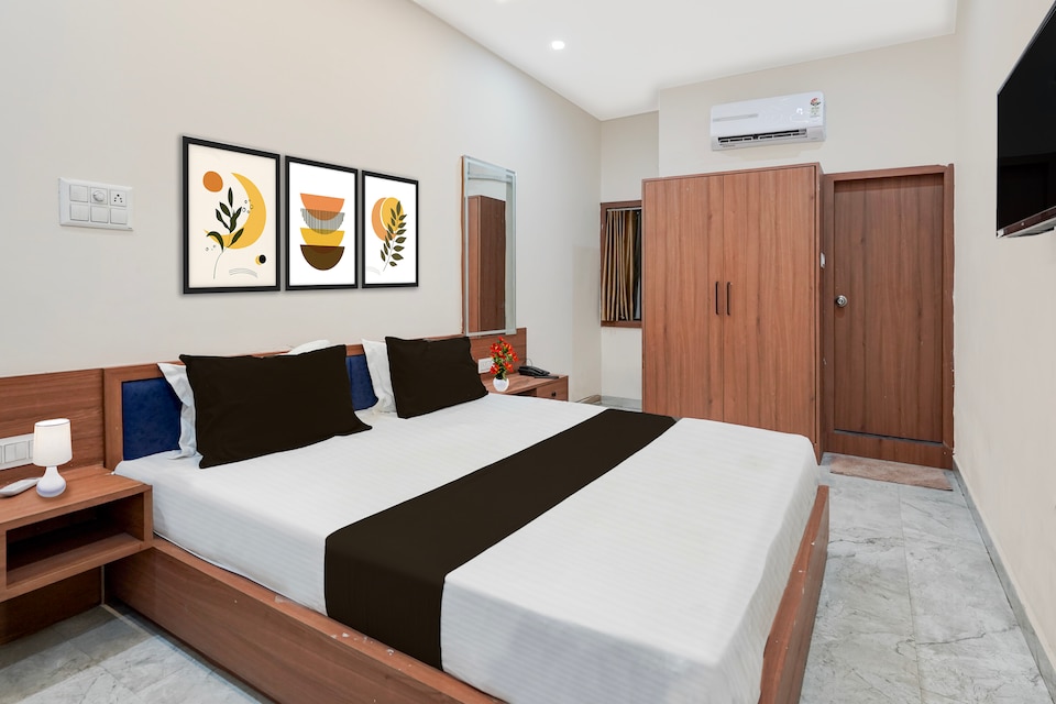 Collection O Chorwad Formerly Imperial Inn, Chorwad, Chorwad