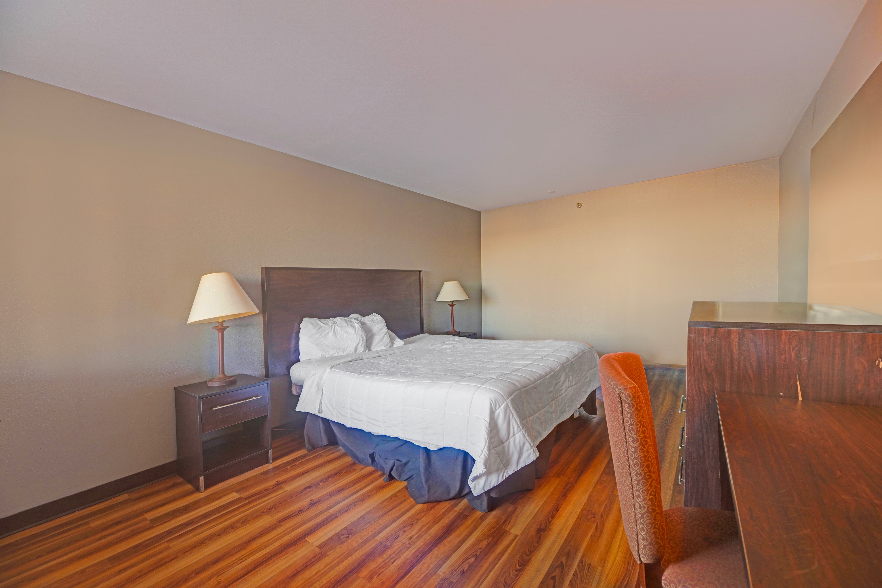 Travelers inn by OYO Wichita Falls, OYO Hotels Wichita Falls TX, Book ...