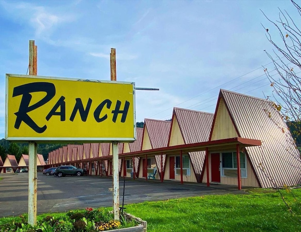 The Ranch Motel by  OYO Oakland I-5, Oakland OR, Oakland OR