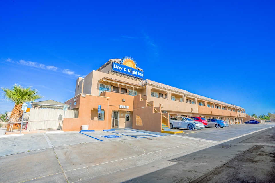 Day & Night Inn, Hesperia CA, Hesperia CA