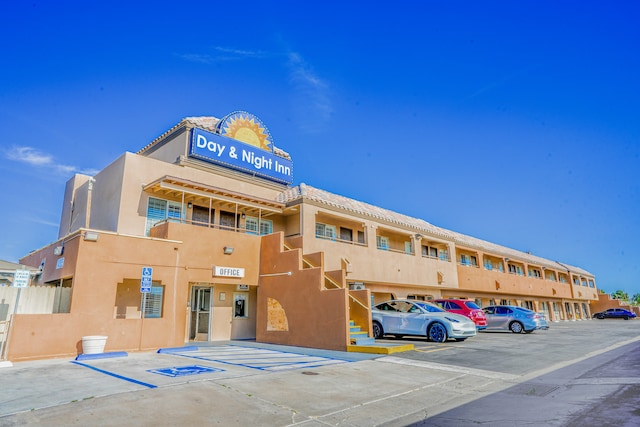Day & Night Inn