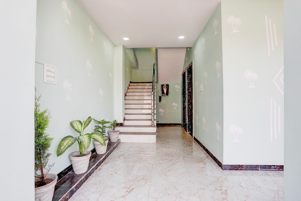 HOTEL O SHARKLAND, Rewa, Rewa