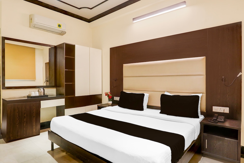 Townhouse Sushant Lok Phase 1 Formerly Hotel Neven, Huda 2, Gurgaon