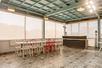 Super Townhouse Sushant Lok Phase 1 Formerly Hotel Neven