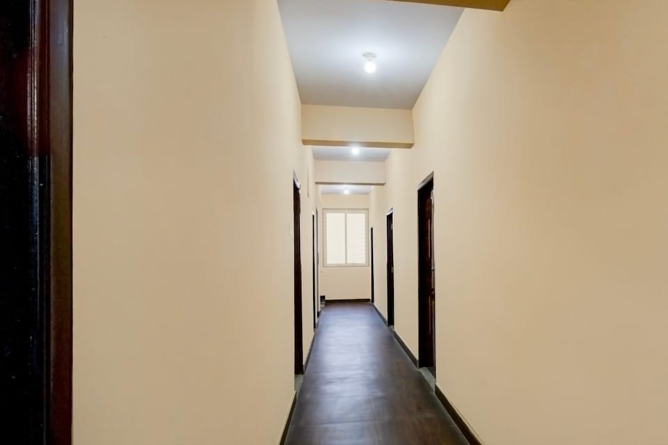 Super Hotel O Bharat Institute of Engineering Hyderabad Formerly Blue Petals, Gachibowli, Hyderabad