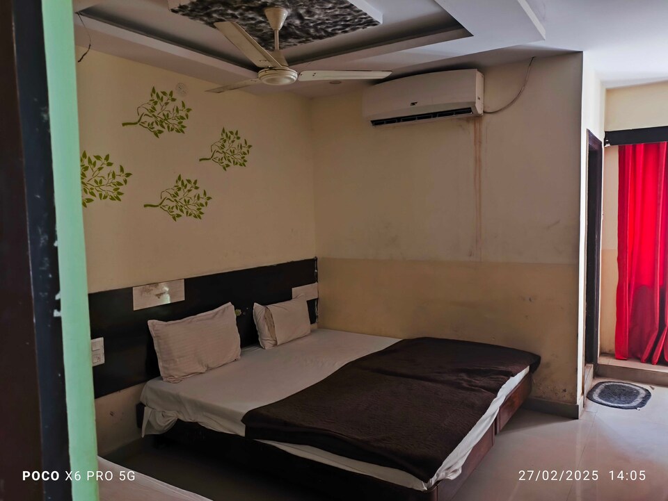 POP 83367B Hotel Zee Residency, Secunderabad, Hyderabad