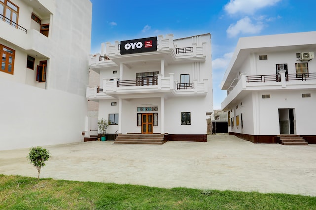 Hotel O by OYO Harsh Palace Guest House