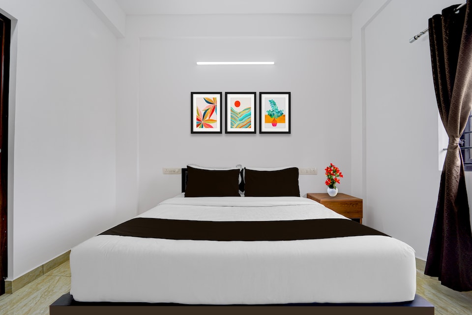 Hotel O Nettoor Junction Kochi Formerly Radhika Residency, Vytilla Kochi, Kochi