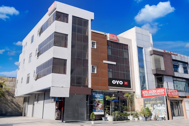 Hotel O Golden Sakura