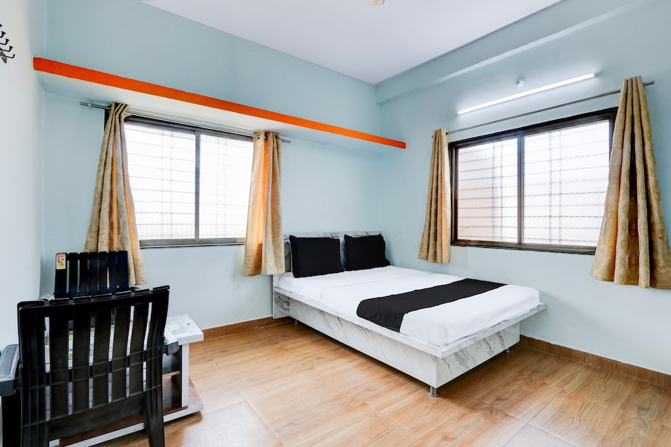 SPOT ON Hotel Satkar Bar and Lodge, Latur city, Latur