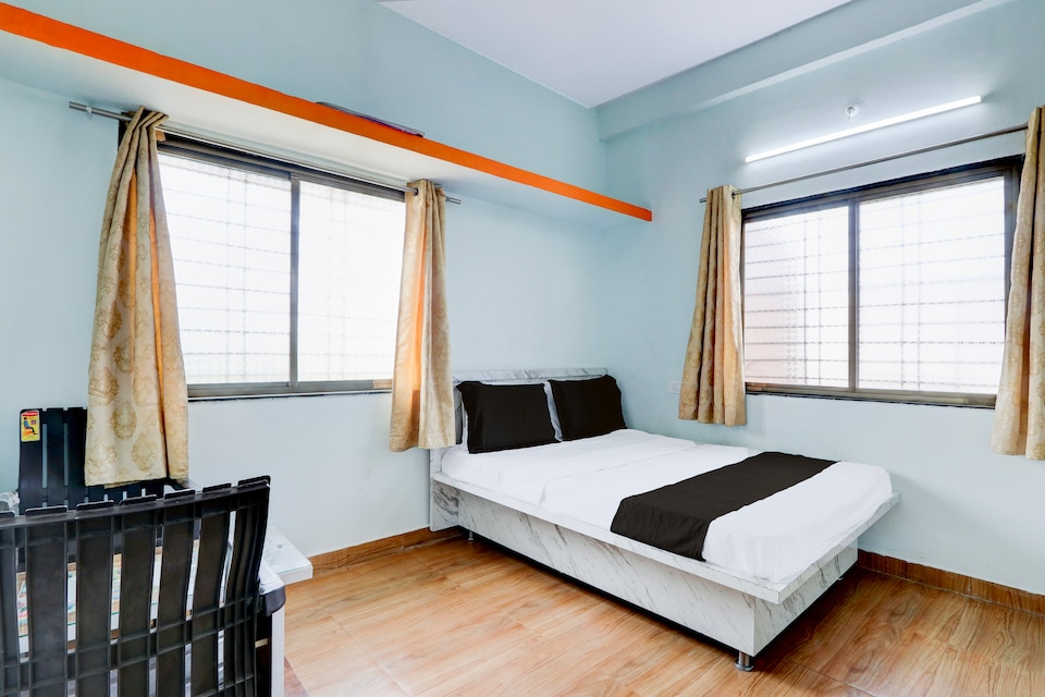 SPOT ON Hotel Satkar Bar and Lodge, Latur city, Latur