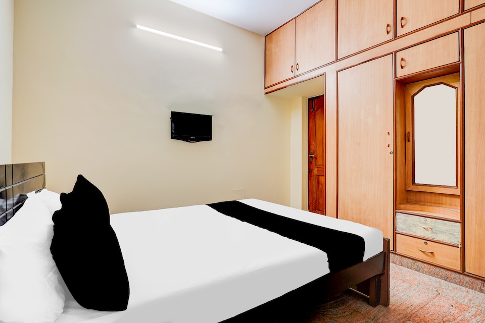 SPOT ON Heaven Residency, Kalyan Nagar Bangalore, Bangalore