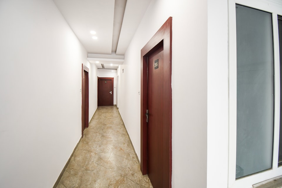 Hotel O Ghar Parivaar, Sitapur, Sitapur