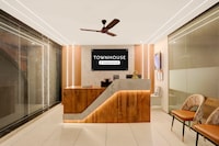 Super Townhouse Shivamogga Formerly Karthik Bhavan