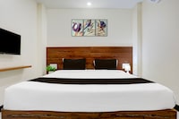 Super Townhouse Shivamogga Formerly Karthik Bhavan