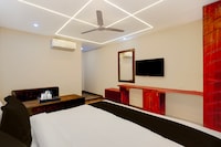 Townhouse Dharampur Railway Station