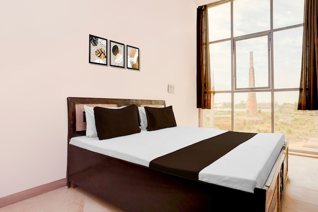 Hotel O VLA Luxury Hotel & Restaurant