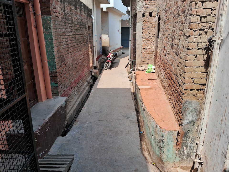 Hotel O Seven Colours, Mainpuri, Mainpuri