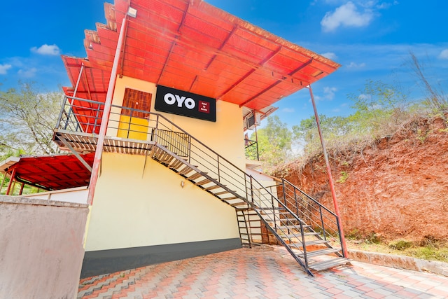 Hotel O IQ Rooms