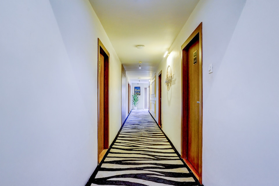 Hotel O Widlor , Mumbai International Airport, Mumbai