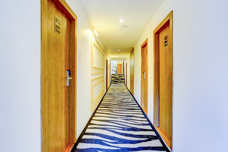 Hotel O Widlor , Mumbai International Airport, Mumbai