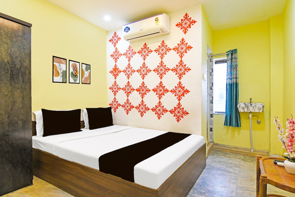 Hotel O De Valentino, VIP Road Kolkata, Kolkata