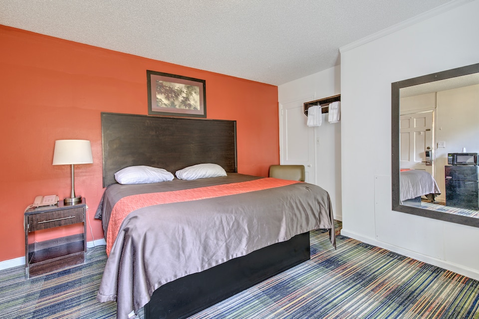 OYO Palm Leaf Motel, Ashland, Ashland, VA