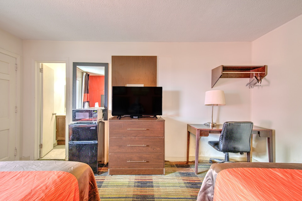 OYO Palm Leaf Motel, Ashland, Ashland, VA